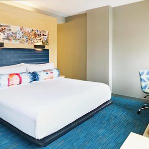 Standard Guest room 1 King